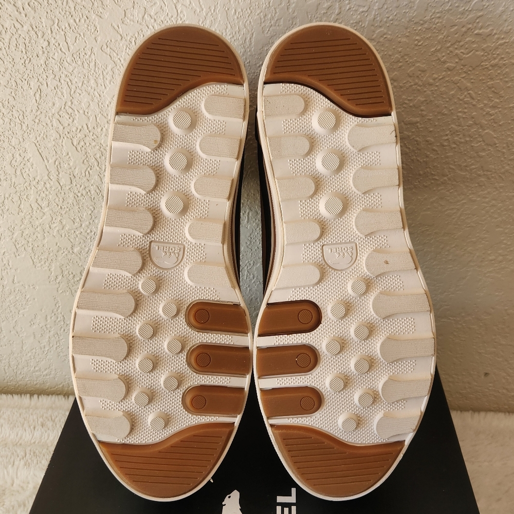 New in Box Sorel Men's Metro II Chukka Boot Waterproof Size 9.5 Tan/Black/Cream - Picture 7 of 10